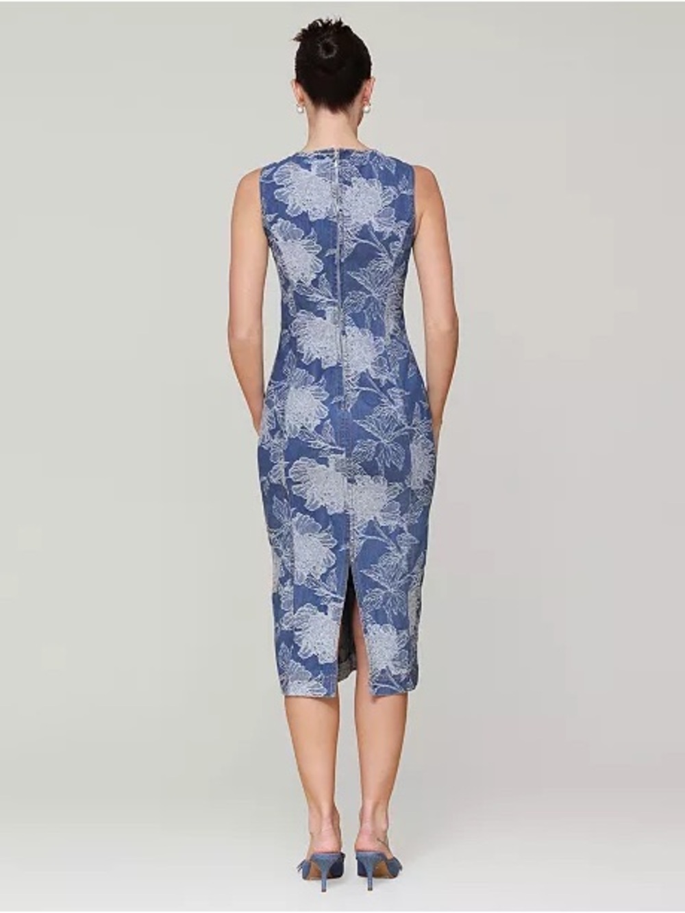 NWT Avec Les Filles Parisian Office Blue Floral Embroidered Sheath Midi Denim 12 - Picture 2 of 10